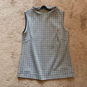 Sleeveless grey work blouse
